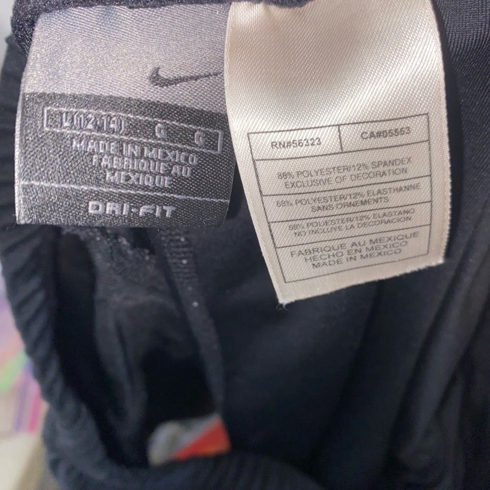 Women’s Nike Athletic Stretch Shorts Black Size L - Picture 4 of 4